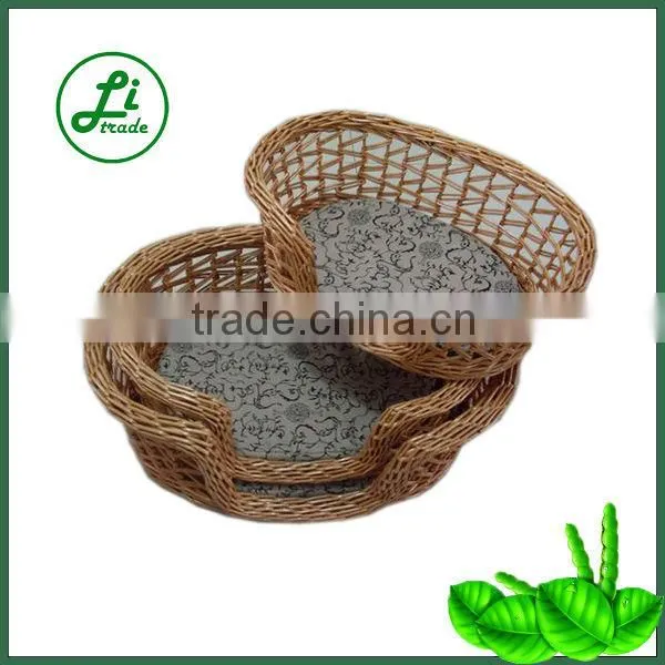 Handcrafted Wicker Pet Kennel