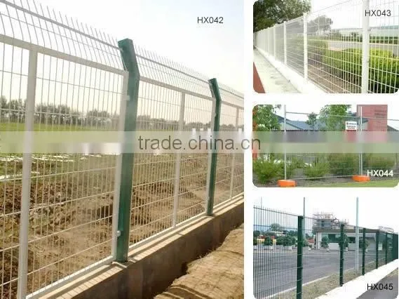 Woven Technique and Protecting Mesh Application Used Chain Link Fence photo-5