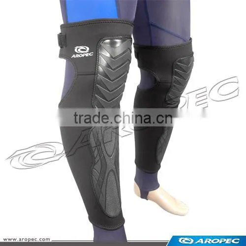 Canyon 2.5mm Neoprene Adjustable Knee Pad