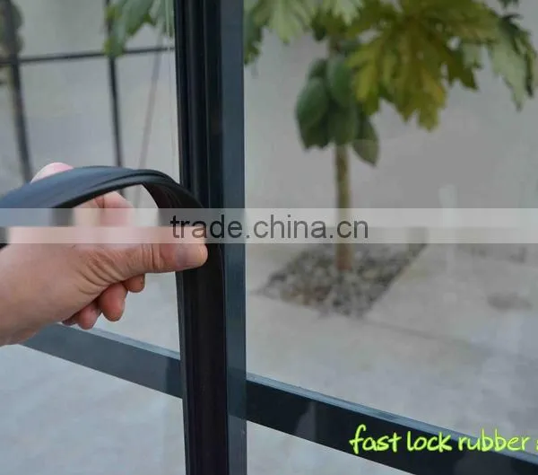 Low Cost Galvanized Steel Frame 4mm Tempered Glass Greenhouse HX98 Series photo-6