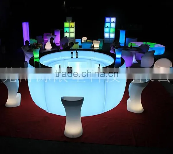 Outdor Party Used Waterproof LED Illuminated Bar Furniture Set Counter photo-2