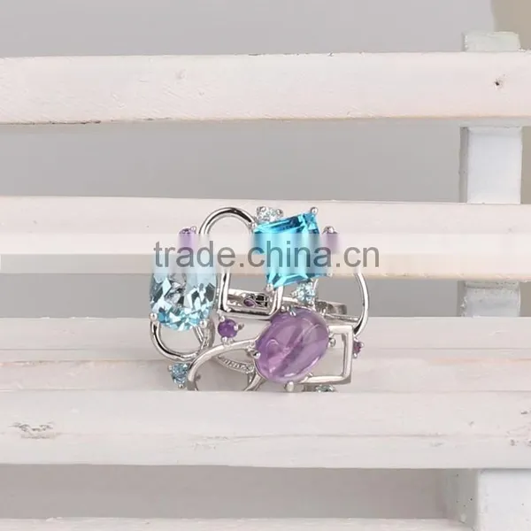 Mirror Polished White Rhodium Fashion Sterling Silver Jewelry Ring With Stock photo-2