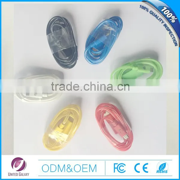 Fashion Design Smart Colorful LED Light USB Cable for Smart Phone or Iphone