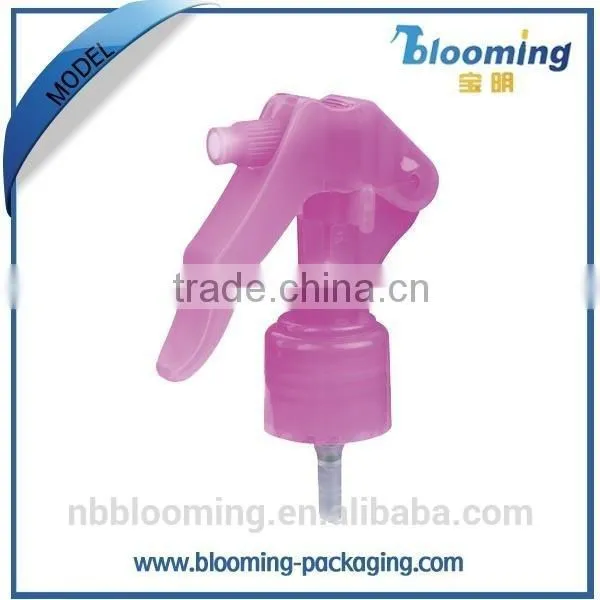 2015 Hot Children Proof Locking 360 Degree Turning 24mm Mini Trigger Sprayer photo-6