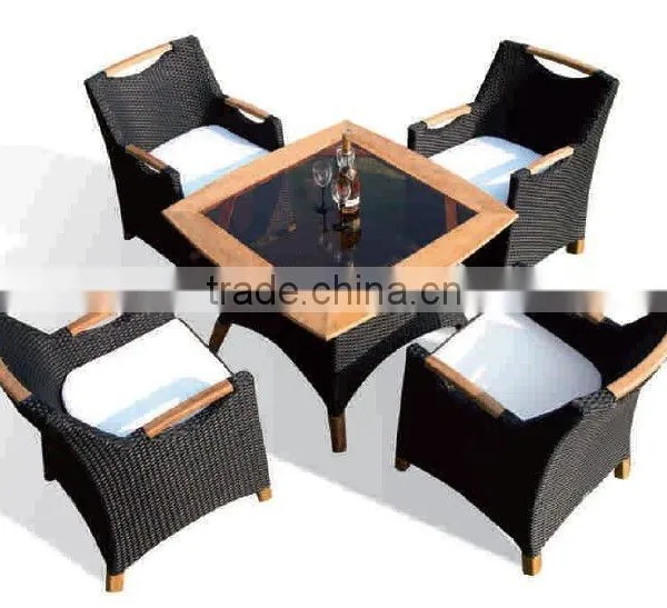 100% Handmade Used Outdoor Garden Furniture Rattan Coffee Table photo-3