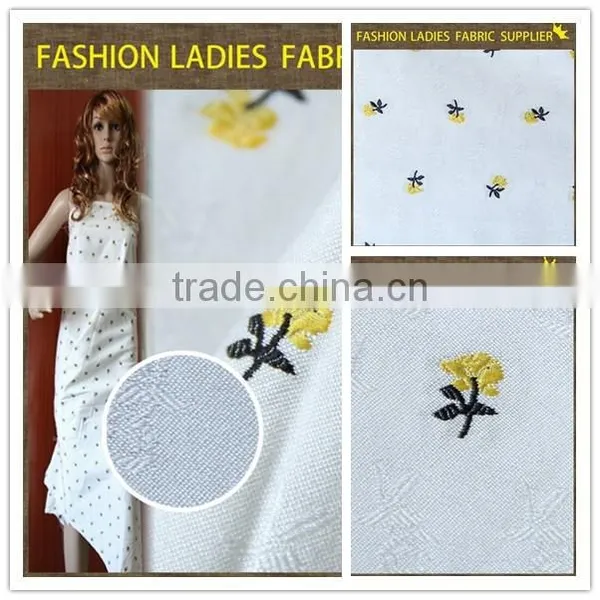 New Arrival Autumn Elegent Flower Polyester Jacquard Shirts Fabric Wholesale Floral Fabric Jacquard Machine Weave photo-2
