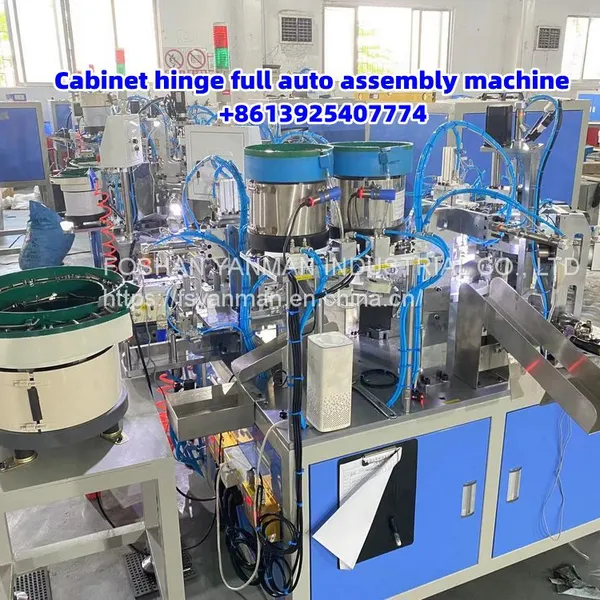 Door hinge auto assembly machine