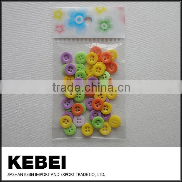 Colored Mini Plastic Button for Four Holes Button Crafts photo-2