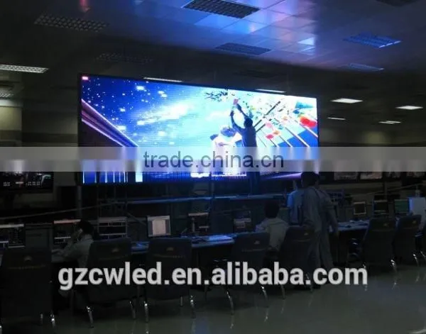 Guangzhou Supplier Easy Movable Best Performance p5 Indoor Full Color Led Video Stage Rental Display Screen photo-2