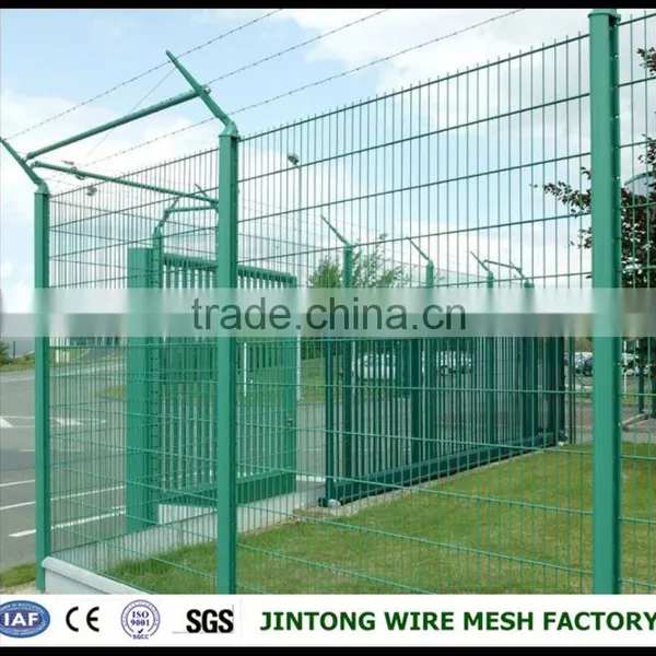 Plastic Welded Wire Mesh Panel Garden Fence photo-5