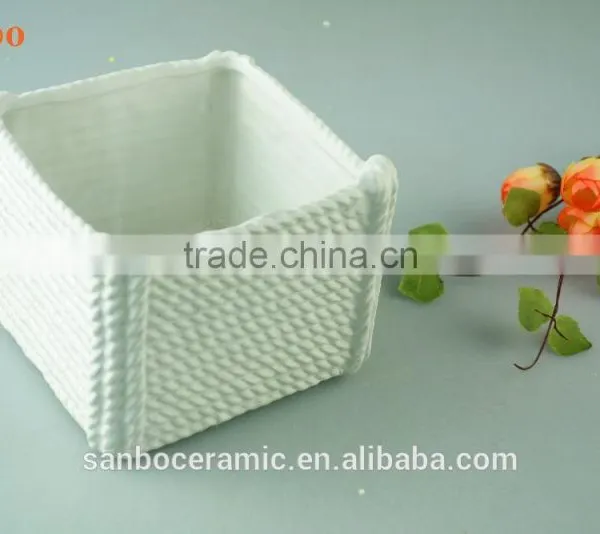 New Unique Design Hollowed Out White Ceramic Decorating Vase for Home photo-5
