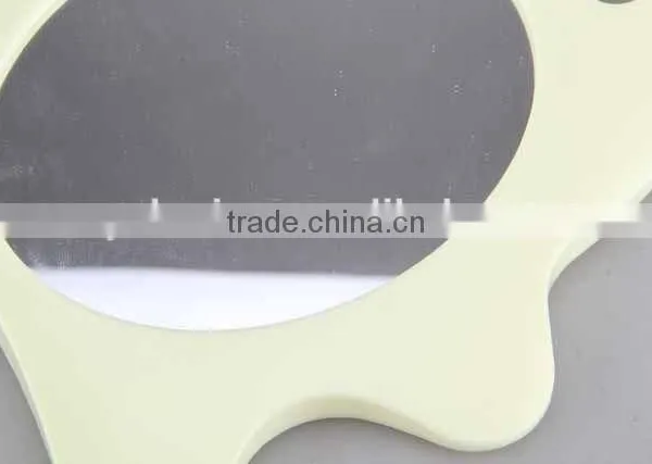 Ghost Shaped Plastic Mirror Creative Mirror photo-2