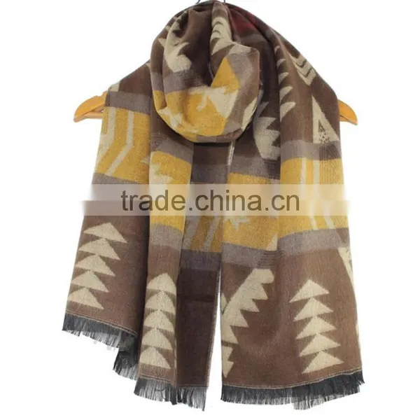 Most Popular Unique Design Arylic Polyester Shwal Fine Workmanship photo-4