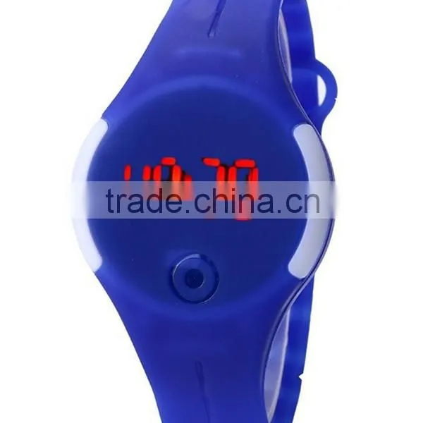 New Arrivals 2016 Touch Screen Sports Children Wrist Watches photo-4