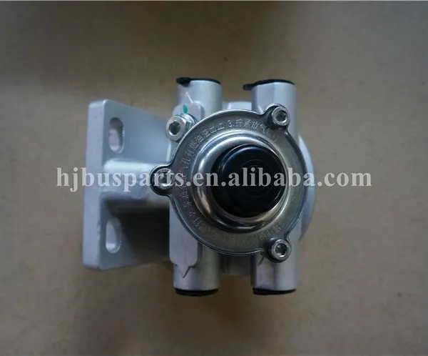 City Bus Parts ZK6122HL Electric Fuel Pump 1105-00435 Fuel Injection Transfer Pumps photo-4