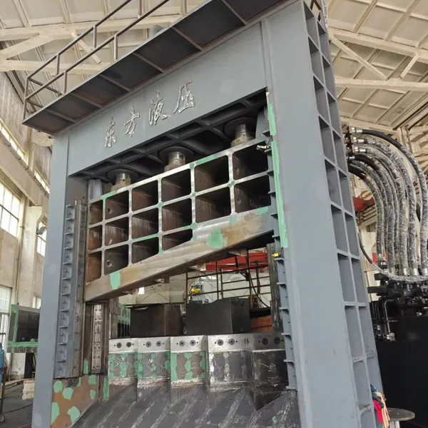 800Ton Multi Blade Shearing Machine for Ferrous Scrap Metal Cutting High Efficiency photo-2