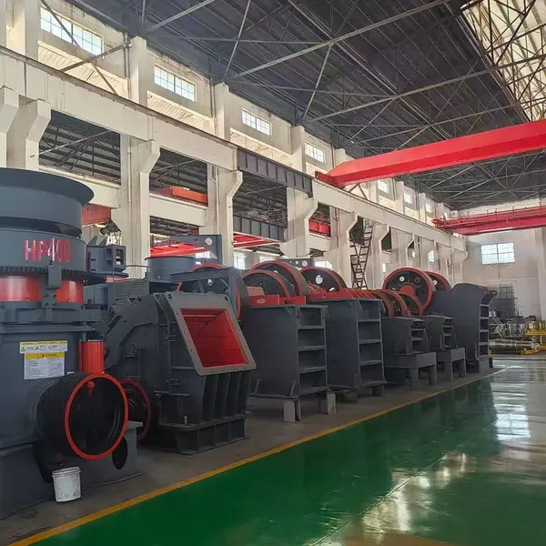 200 TPH Vibrating Feeder Product Screening Energy Saving Complete Production Line