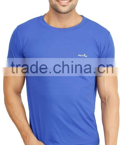 Man's T-Shirt With Glossy LA Print And Roll Sleeve Bangladesh Factory photo-6