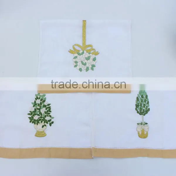 Linen Tea Towels. Set of 4 White Flowers in a Vase Embroidered Kitchen Towels. Shiny Gold Threads Embroidered Tea Towels photo-2