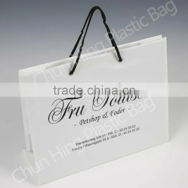 Custom Printed Rope Handle Plastic Shopping Bag photo-3