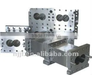 Co-rotating Twin Screw Extruder Screw and Barrel