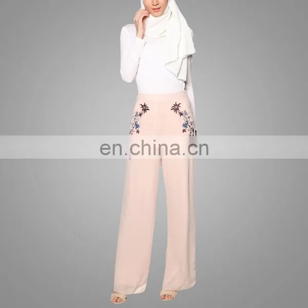 Pluse Size Muslim Cullote Pants Newest Islamic Embroidery Trousers photo-2