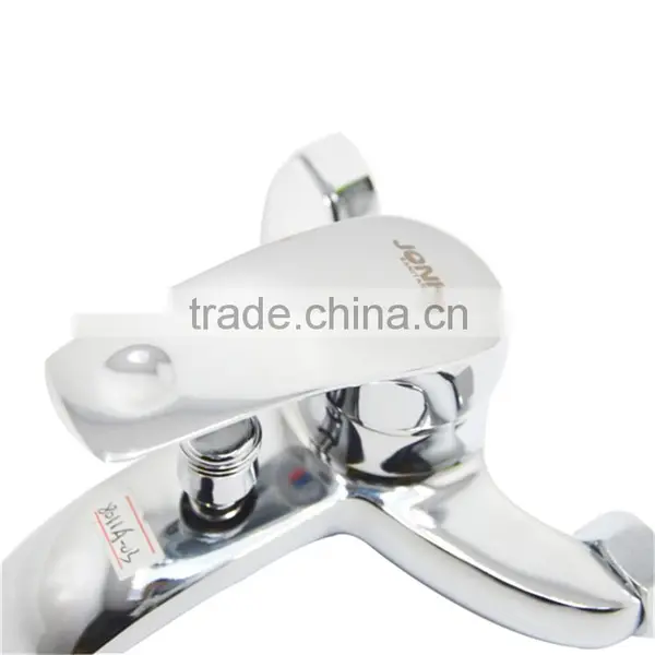 2015 New Design Three Way Bathroom Tap Faucet photo-4