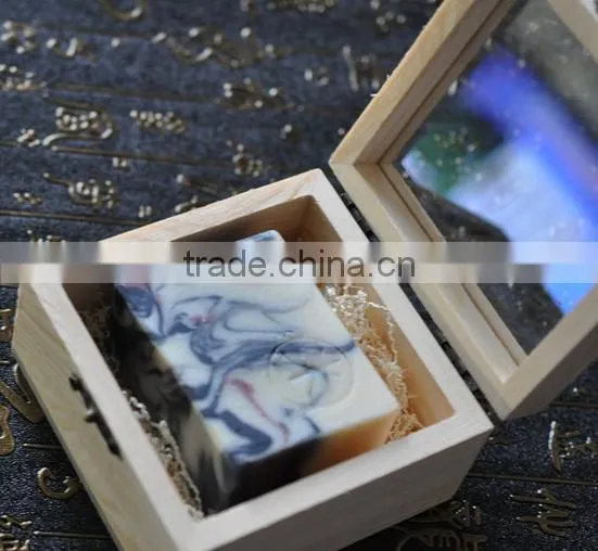 Wooden Soap Box With Clear Lid photo-4
