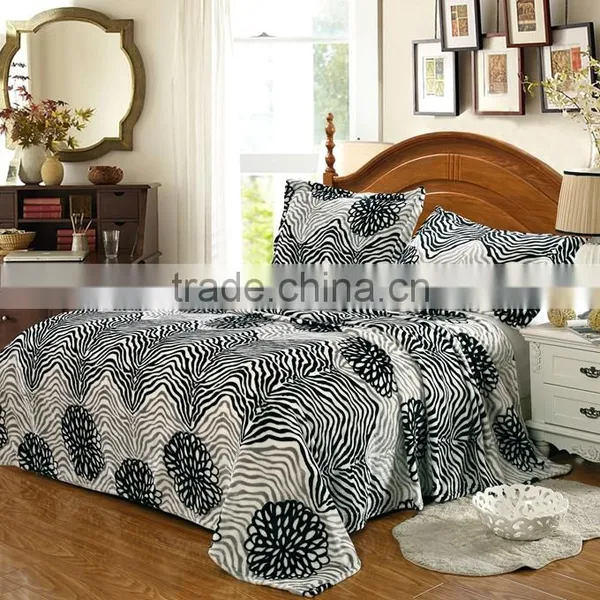 Hot Sale Embossed Flannel Blanket photo-3