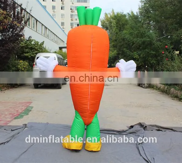 Attractive Inflatable Carrot Costume for City Decoration photo-2