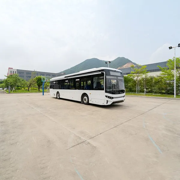 35 Seater Right Hand Drive 12m Pure Electric City Bus 40 Seats Automatic Tour Electric Luxury City Bus Customized photo-2