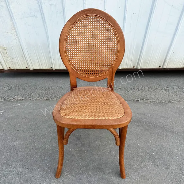 Vintage Solid Wood Rattan Woven Oval Back Wedding Chair Cane Seat Dining Chair for Outdoor Garden Banquet Event