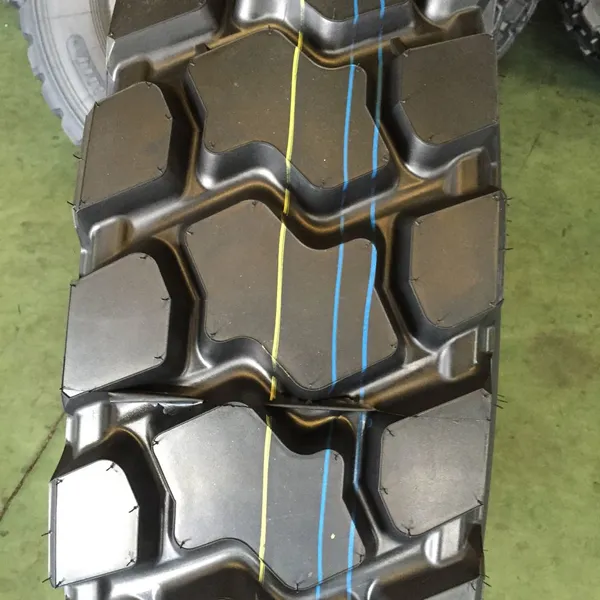 ROLLMAX RUBBER TRUCK TYRE 12.00R20