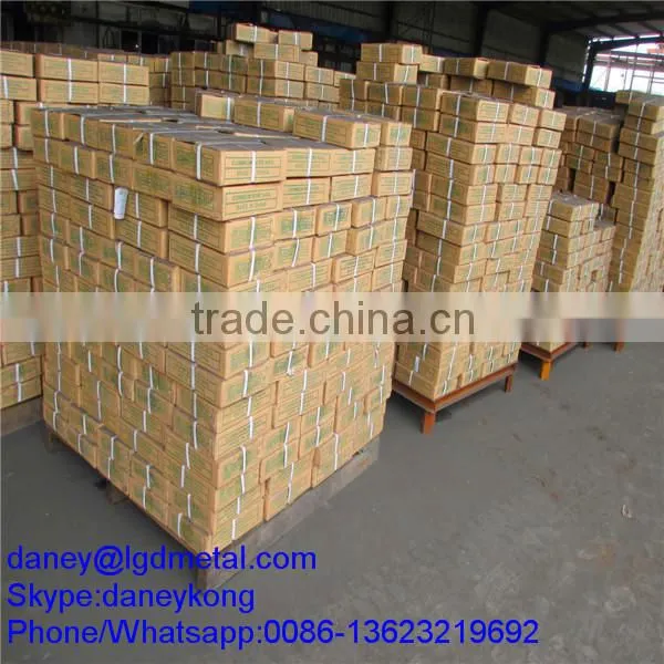 16 Boxes Packing Common Nail for Saudi Arabia CN-055D photo-2