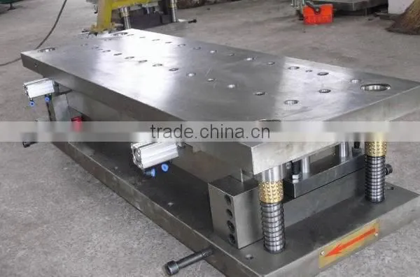Continuous Progressive Stamping Die Design and Manufacturing Development photo-2