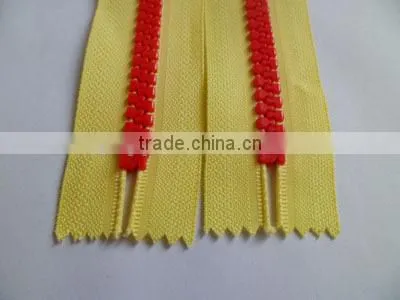 8# Plastic Resin Zipper Close End Zipper Thumb Puller Auto-lock Zipper Slider Garment Zipper photo-3