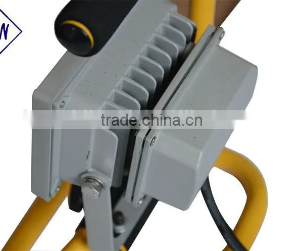 Hot Sale S Type 10w20w LED Floodlight With Tripod photo-3