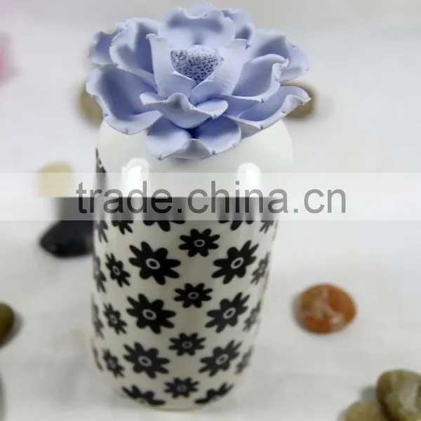 Handmade OEM Aroma Diffuser Bottle Aromatherapy Ceramic Flower Fragrance Diffuser photo-2