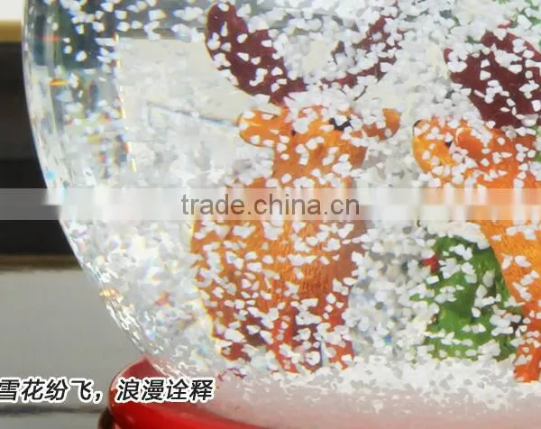 Hot Selling Creative Home Decoration Snow Globe Christmas Snow Globe photo-4