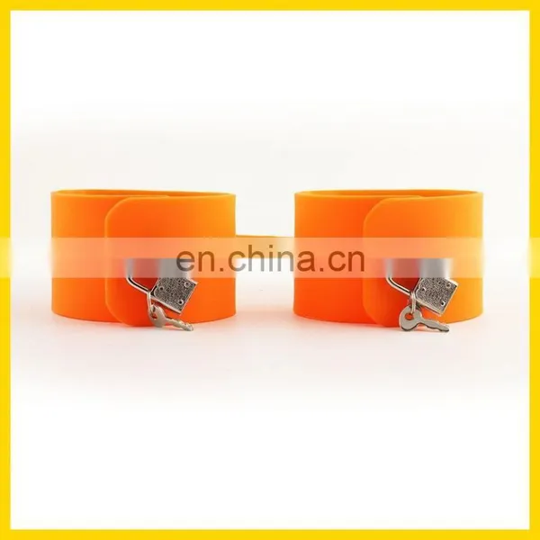 Silicone Rubber Handcuff Toy