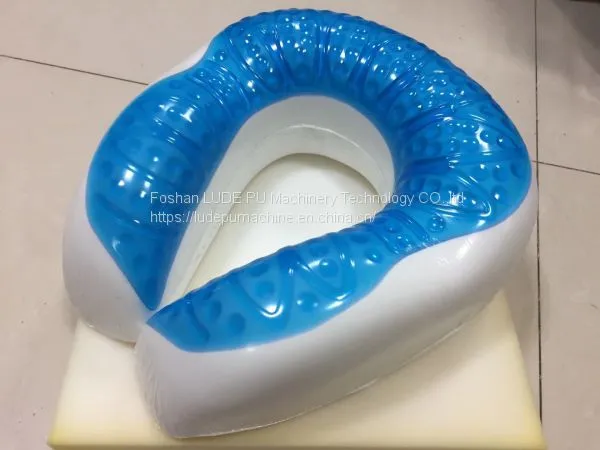 LD-803/3 Three Material Tanks PU Memory Pillow and Polyurethane Cushion Injection Molding Machine photo-4