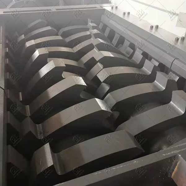 Maquina industrial de triturado de doble eje para desechos de neumáticos de automóvil, pallets de madera y metales chatarra