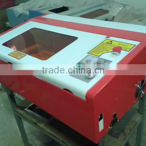 2016 Best Quality China Hybrid Motor Cloth Fabric Textile Laser Cutting /engraving Machine Machinery photo-6