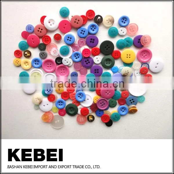 China Manufacturer Colorful Decorative Custom Buttons Accept Design photo-2