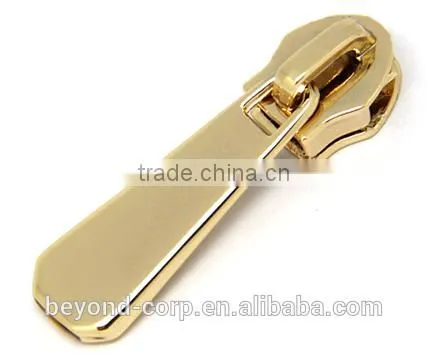 Zinc Alloy Zipper Puller Slider for Plastic Zipper photo-4