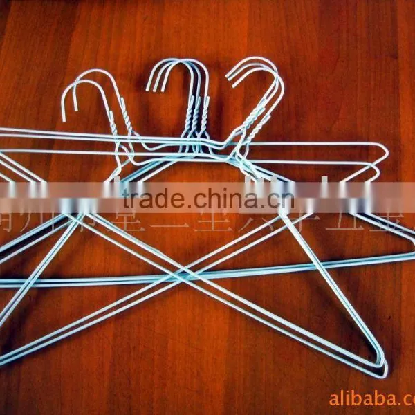 Powder Coated Wire Hanger for Simply Laundry