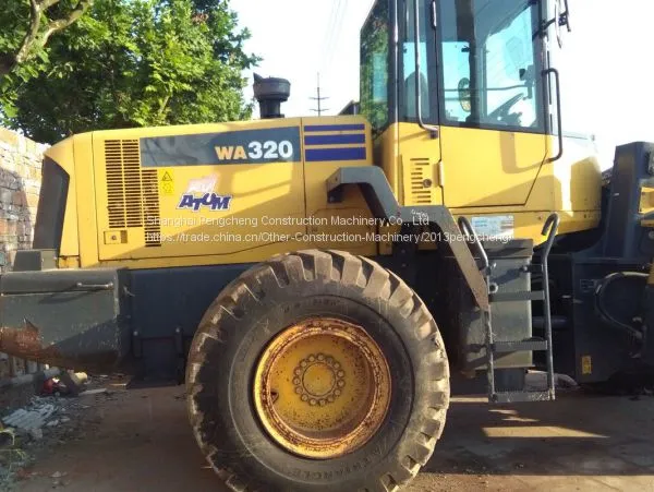 Used Komatsu WA320-5 Wheel Loader photo-3