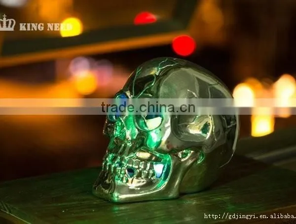 Silver Plastic Halloween Skull Head With LED Light photo-5