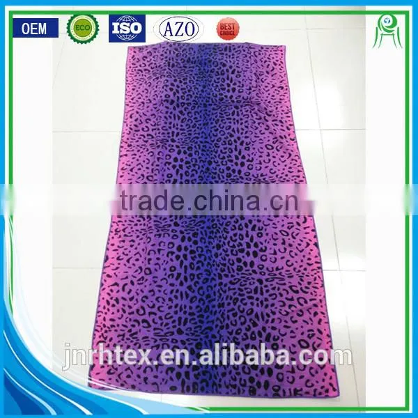 China Factory Soft Quality Custom Print Microfiber Fabric Beach Towel photo-3