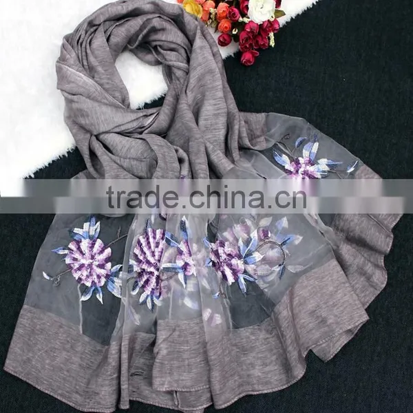 2017 High Quality Women Flower Embroidered Silk Scarf photo-6